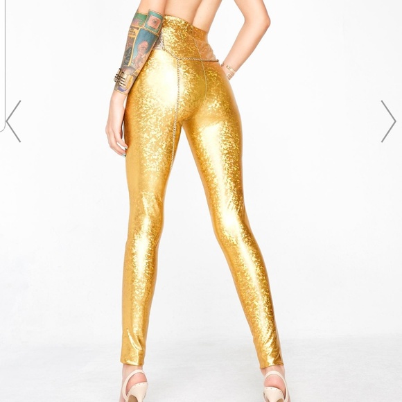 Dollskill  golden two piece set - Picture 5 of 8